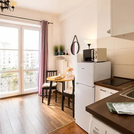 Appartement Piotrapartments - - Swietokrzyska - Walk To Metro & Center