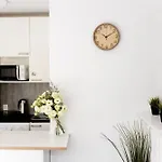 Piotrapartments - Central Warsaw - Swietokrzyska - Walk To Metro & Center 아파트 *