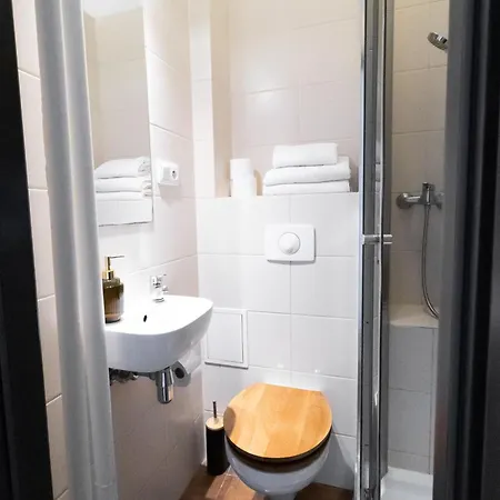 Piotrapartments - Swietokrzyska Center * Varşova