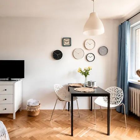 Piotrapartments - - Swietokrzyska - Walk To Metro & Center Apartmán