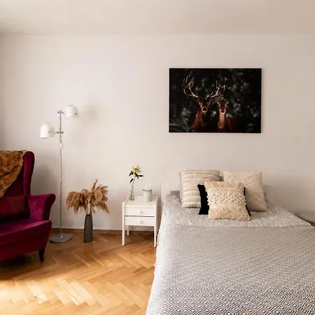 Piotrapartments - - Swietokrzyska - Walk To Metro & Center Varšava