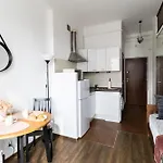 Apartman Piotrapartments - Central Warsaw - Swietokrzyska - Walk To Metro & Center Varsó