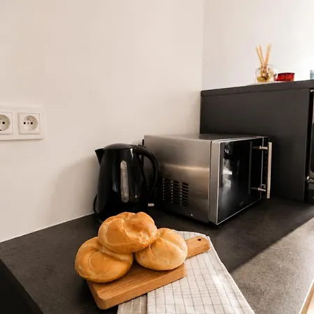 Piotrapartments - - Swietokrzyska - Walk To Metro & Center Apartment