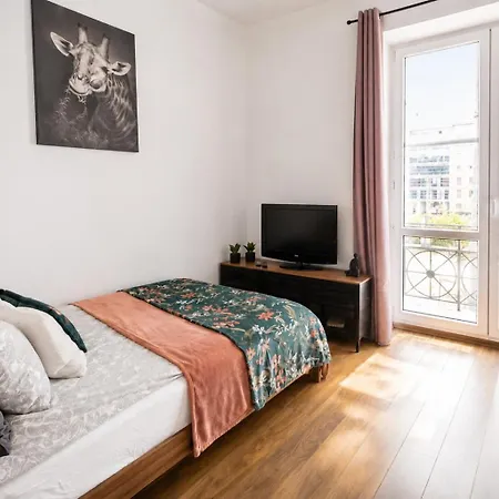 Piotrapartments - - Swietokrzyska - Walk To Metro & Center *
